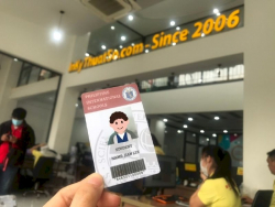 In thẻ nhựa học sinh, thẻ thư viện, in thẻ ra vào cổng, in thẻ cán bộ nhân viên trong trường